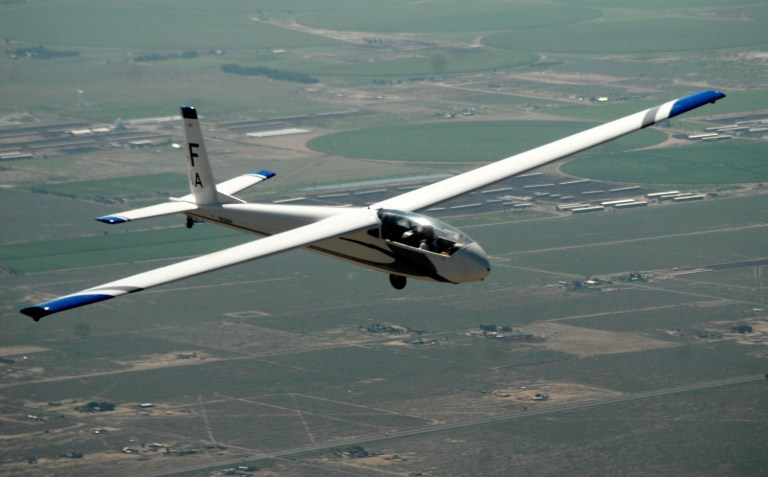 In 2008, the National Transportation Safety Board recommended that the Federal Aviation Administration require all gliders to carry transponders or similar devices that alert other aircraft to their presence in crowded airspaces, especially around busy commercial airports. Such a requirement has yet to come from the FAA.(AP Photo/Roswell Daily Record, Mark Wilson)