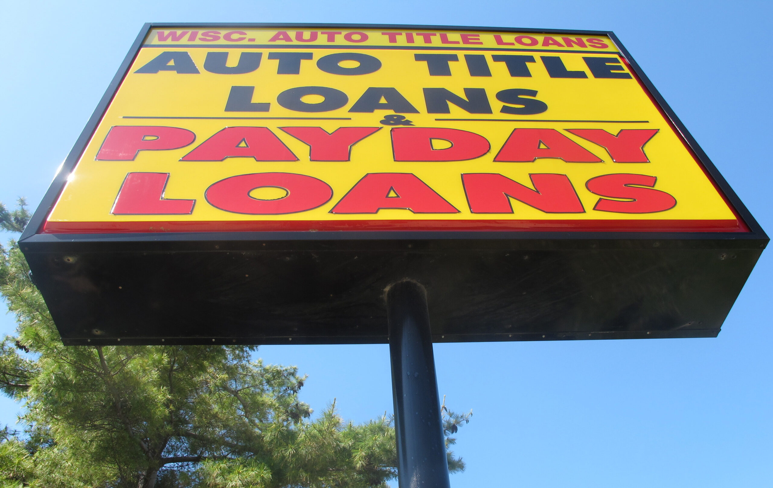 Payday lenders evade state rules, Dems find