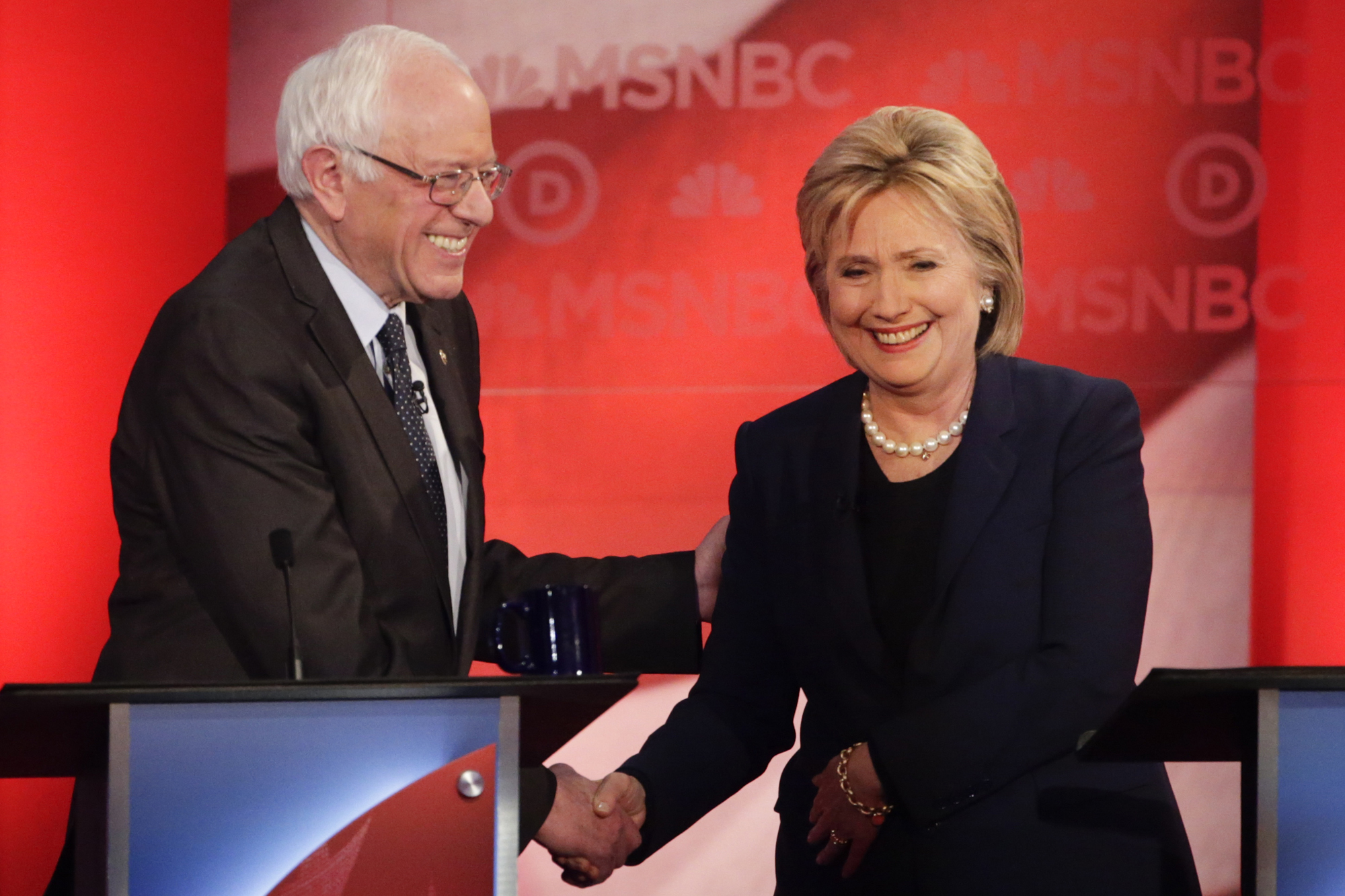 Some S.C. Dems jump ship from Clinton to Sanders