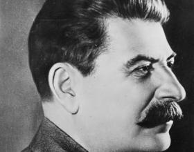 Virginia D-Day Memorial Features Bust of Stalin