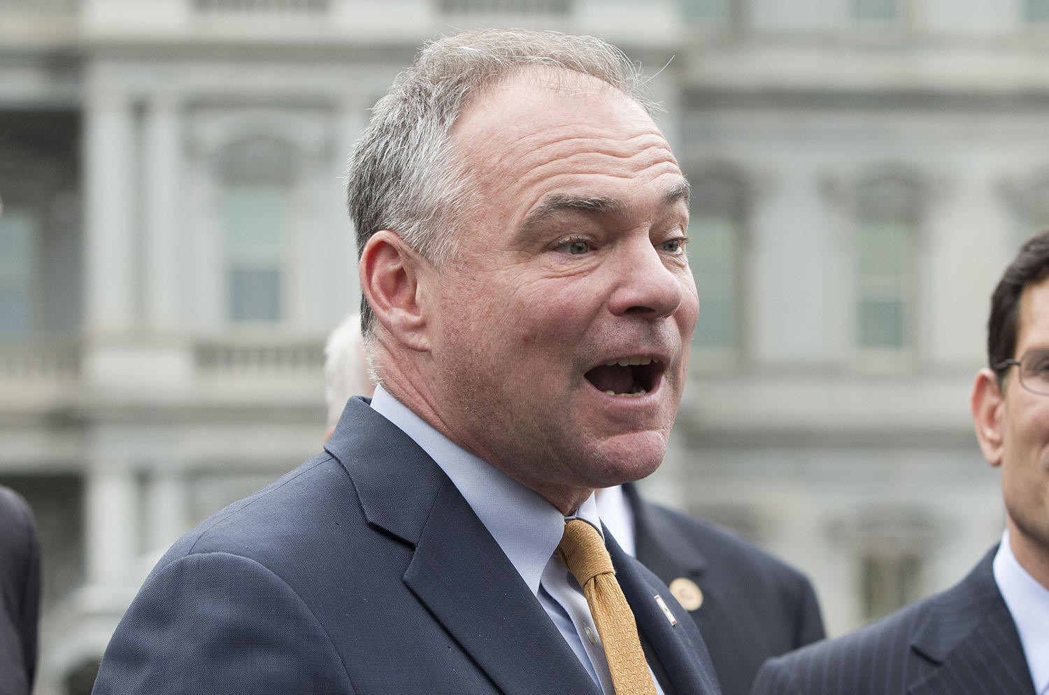 Kaine doesn’t side with Clinton in ruling out Iraq ground troops