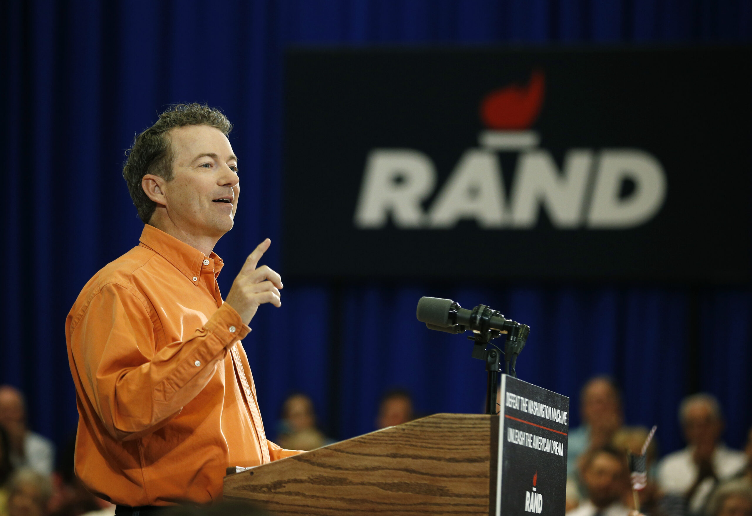 Rand Paul, Ted Cruz sign pledge not to raise taxes