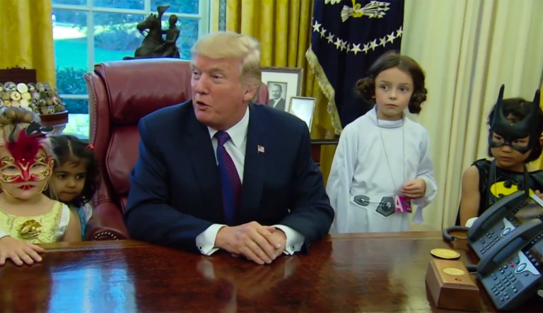 Members of the press corp brought their children to the White House on Friday to trick-or-treat. (Screengrab)