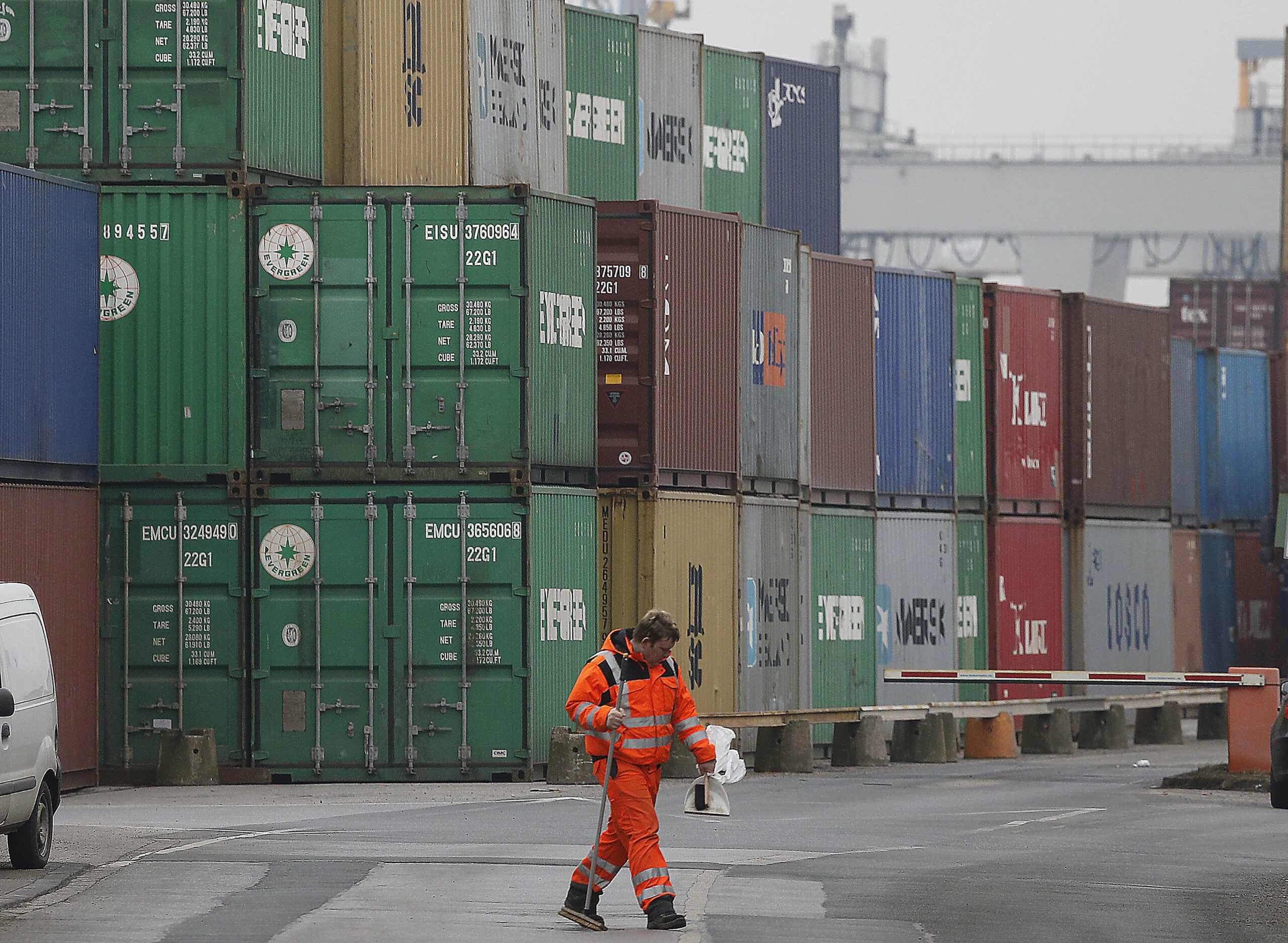German downturn casts shadow over world economy
