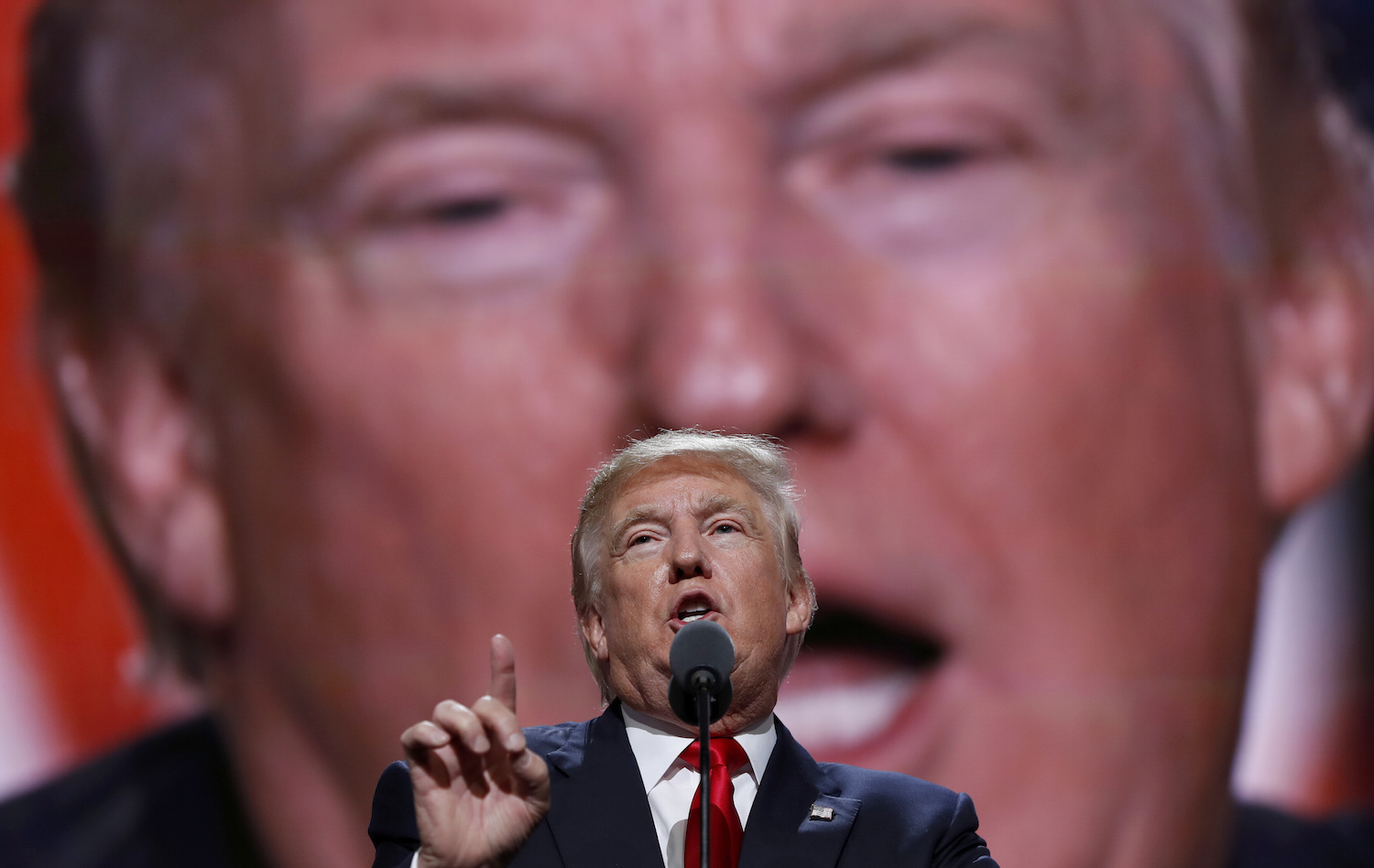 Report: Trump will fund super PACS to destroy Cruz, Kasich