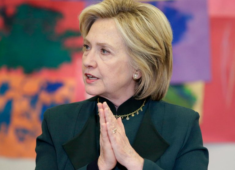 Democratic presidential candidate Hillary Rodham Clinton speaks to child care workers during a visit to the Center For New Horizons Wednesday, May 20, 2015, in Chicago. (AP Photo/M. Spencer Green)