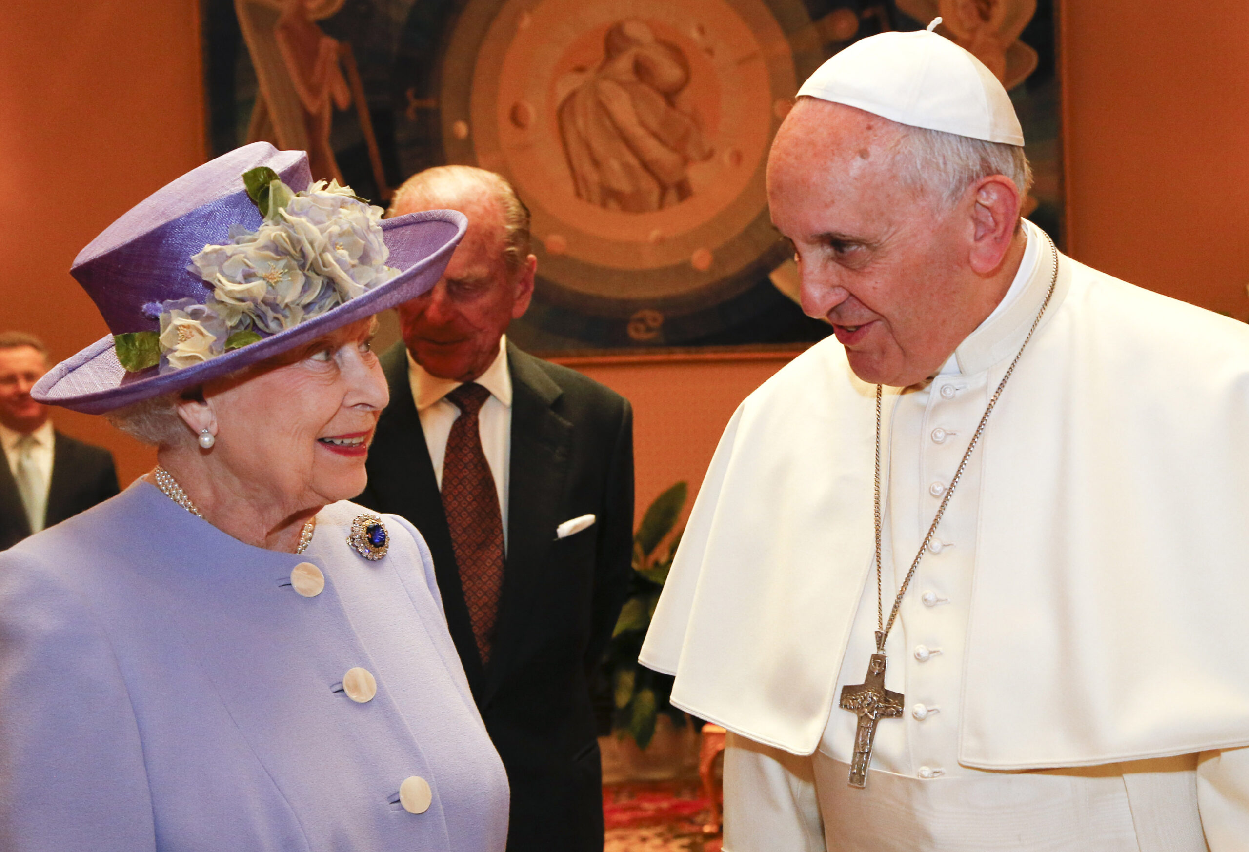 Hidden CNN poll: Only Pope, Queen Elizabeth rank higher than Trump