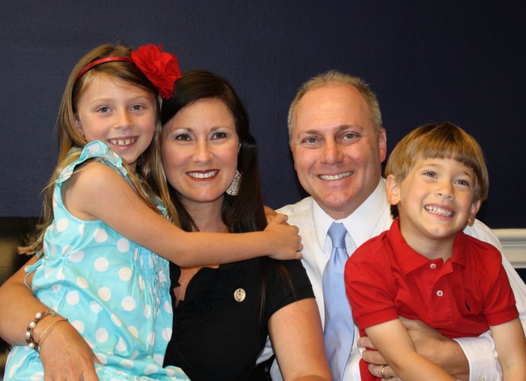 The spouses of other Congress members are coordinating to provide daily lunches and dinners for the Scalise family. (@PoliticalShort/Twitter)