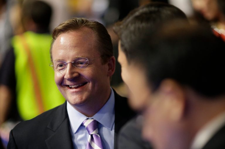 McDonald's Corp. has hired former White House spokesman Robert Gibbs to be its new top public relations official. (AP File Photo)
