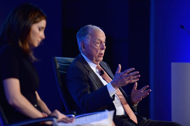 Oil tycoon T. Boone Pickens is endorsing Jeb Bush for president. (Getty Image)