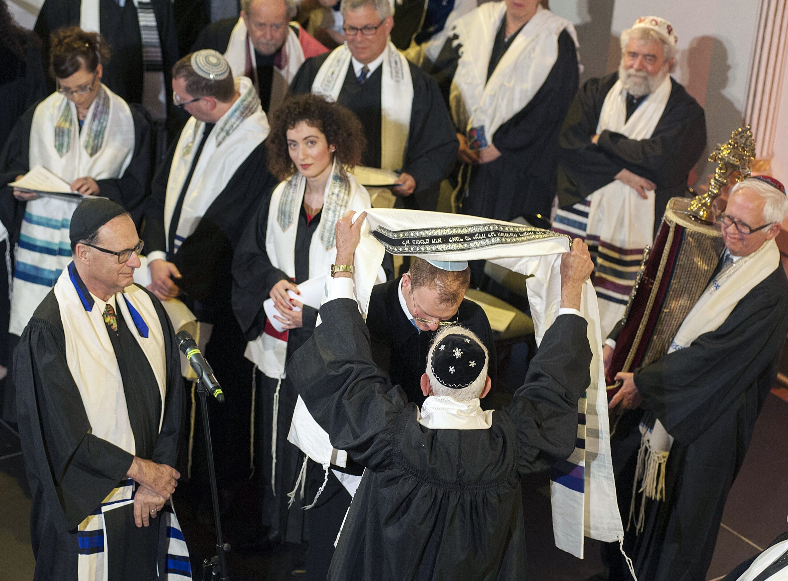 Rabbis ordained in Poland in Jewish life growth