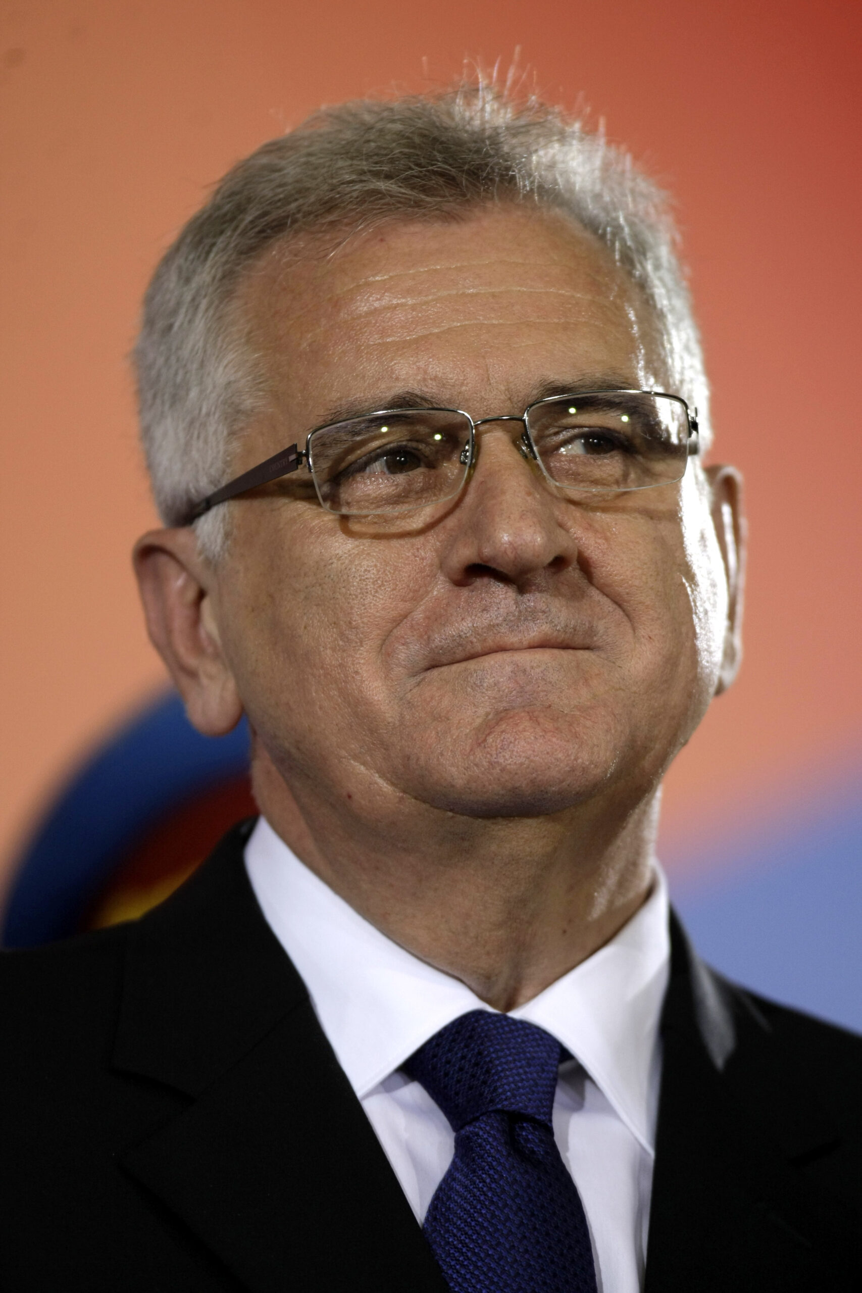 Neighbors boycott Serb president’s inauguration