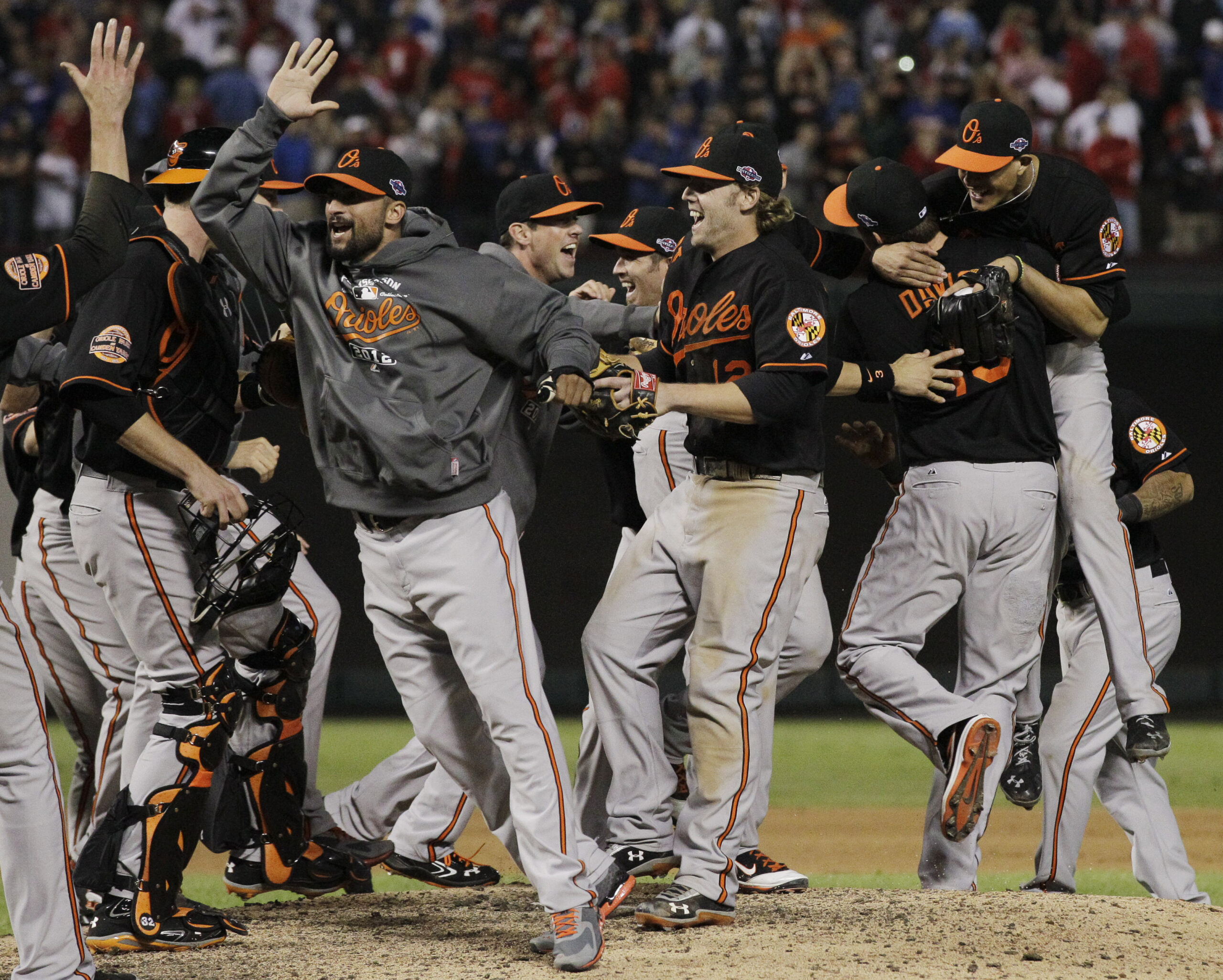 Orioles knock out two-time AL champion Rangers