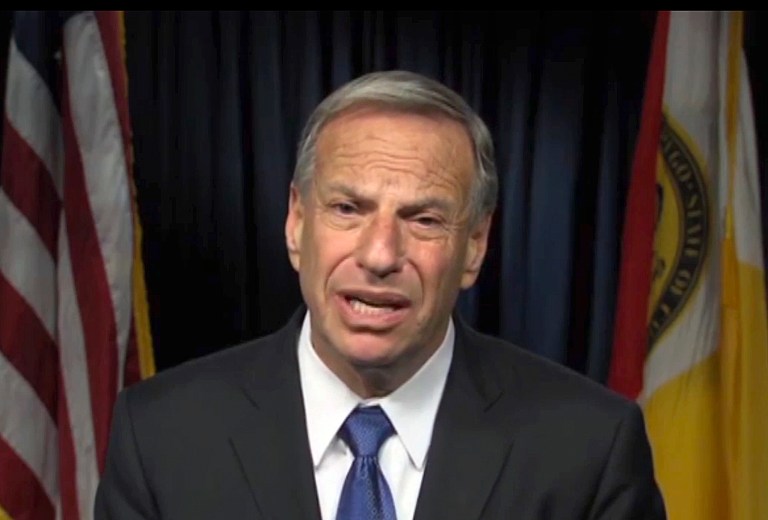 DNC’s Debbie Wasserman Schultz calls on San Diego Mayor Bob Filner to resign