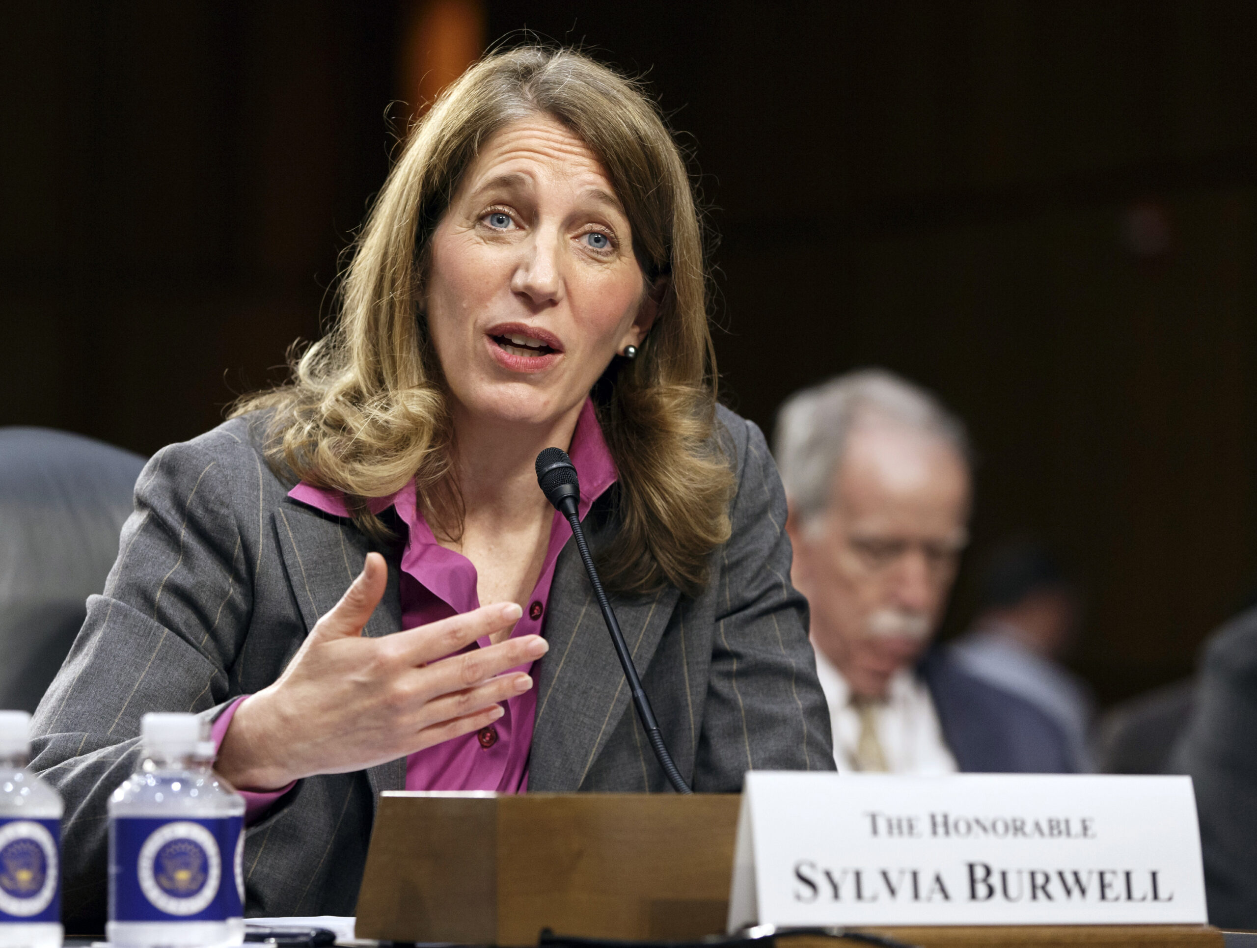 New health chief revamps HealthCare.gov