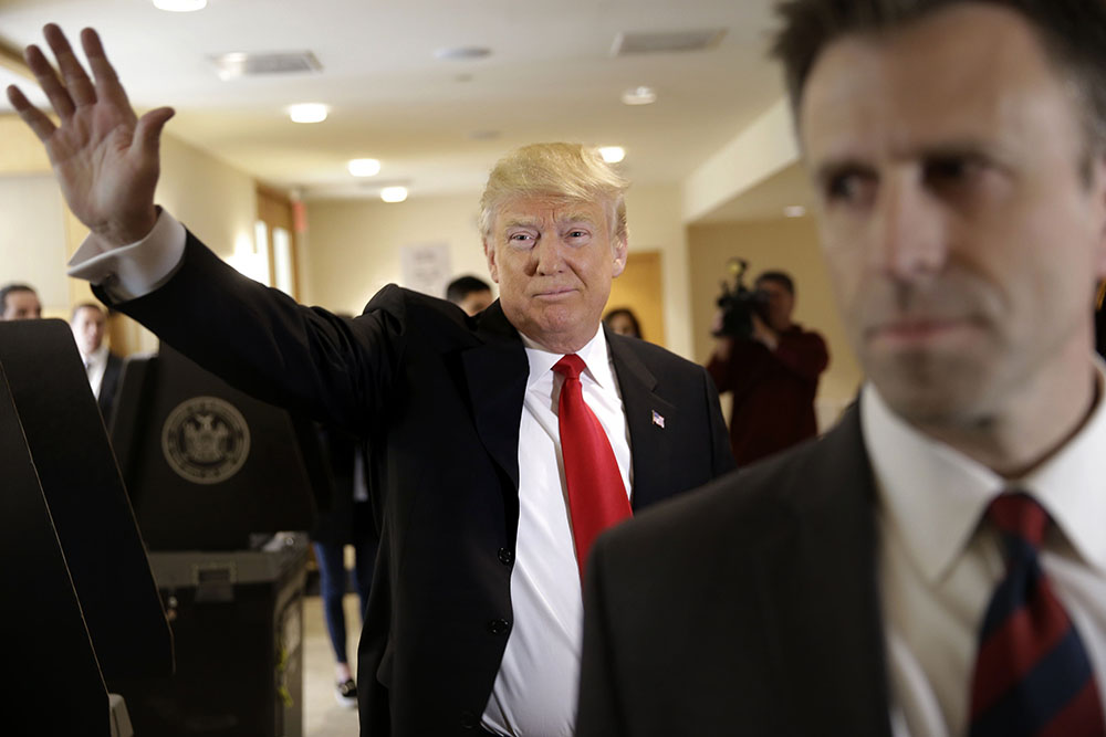 Despite complaints, Trump benefits from nomination rules