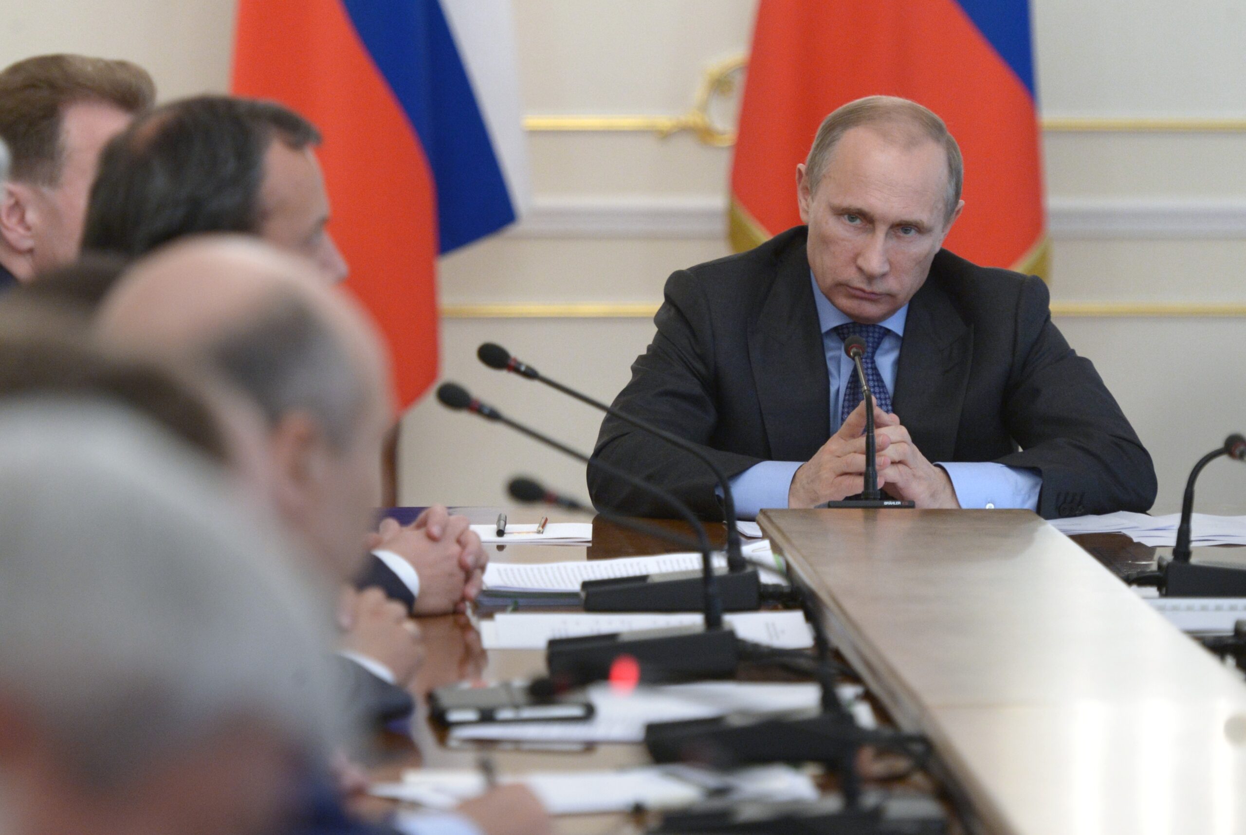 3 Putin allies among 8 hit with new EU sanctions