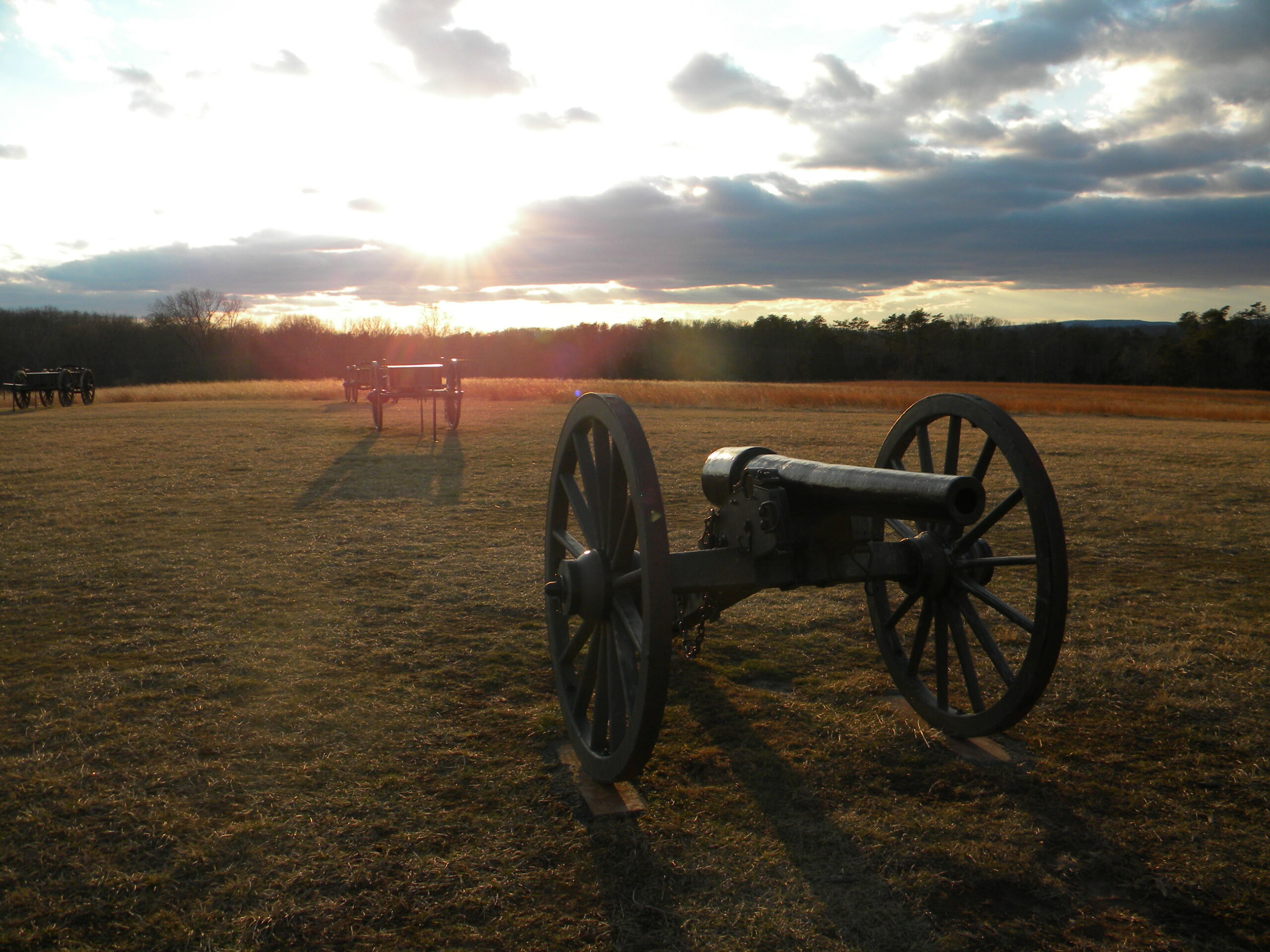 Civil War preservation group rejects moving Confederate memorials to battlefields