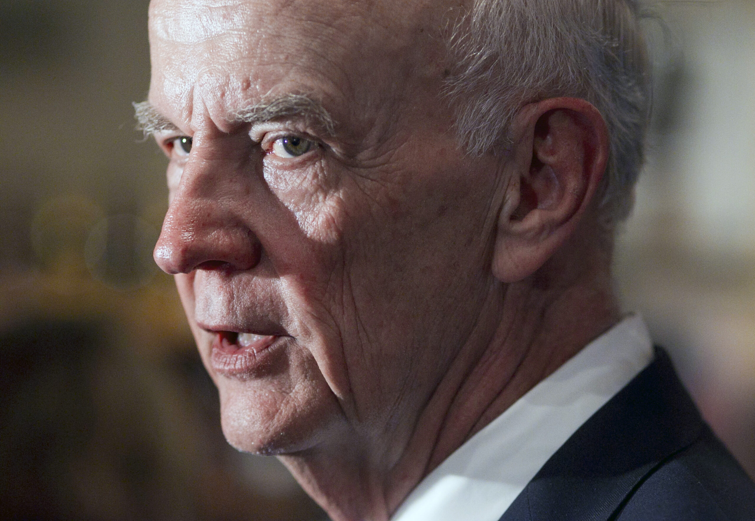 Democratic congressional candidate dies while waiting for election results