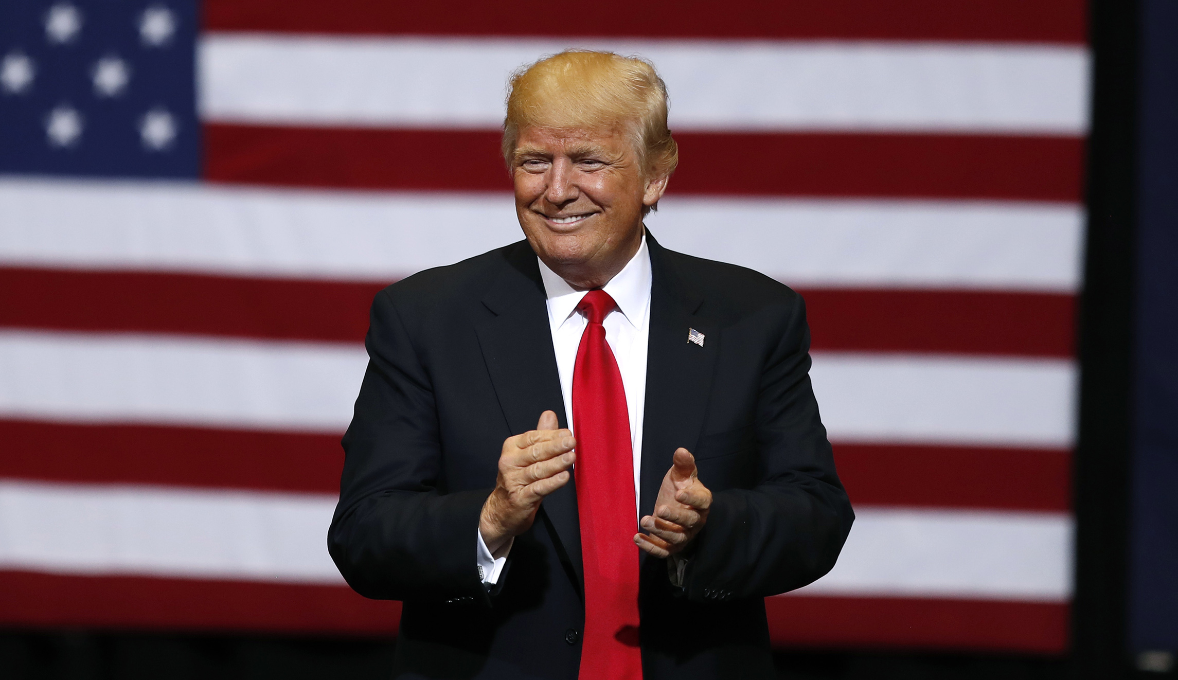 Trump celebrates three CNN employees resigning over Russia story