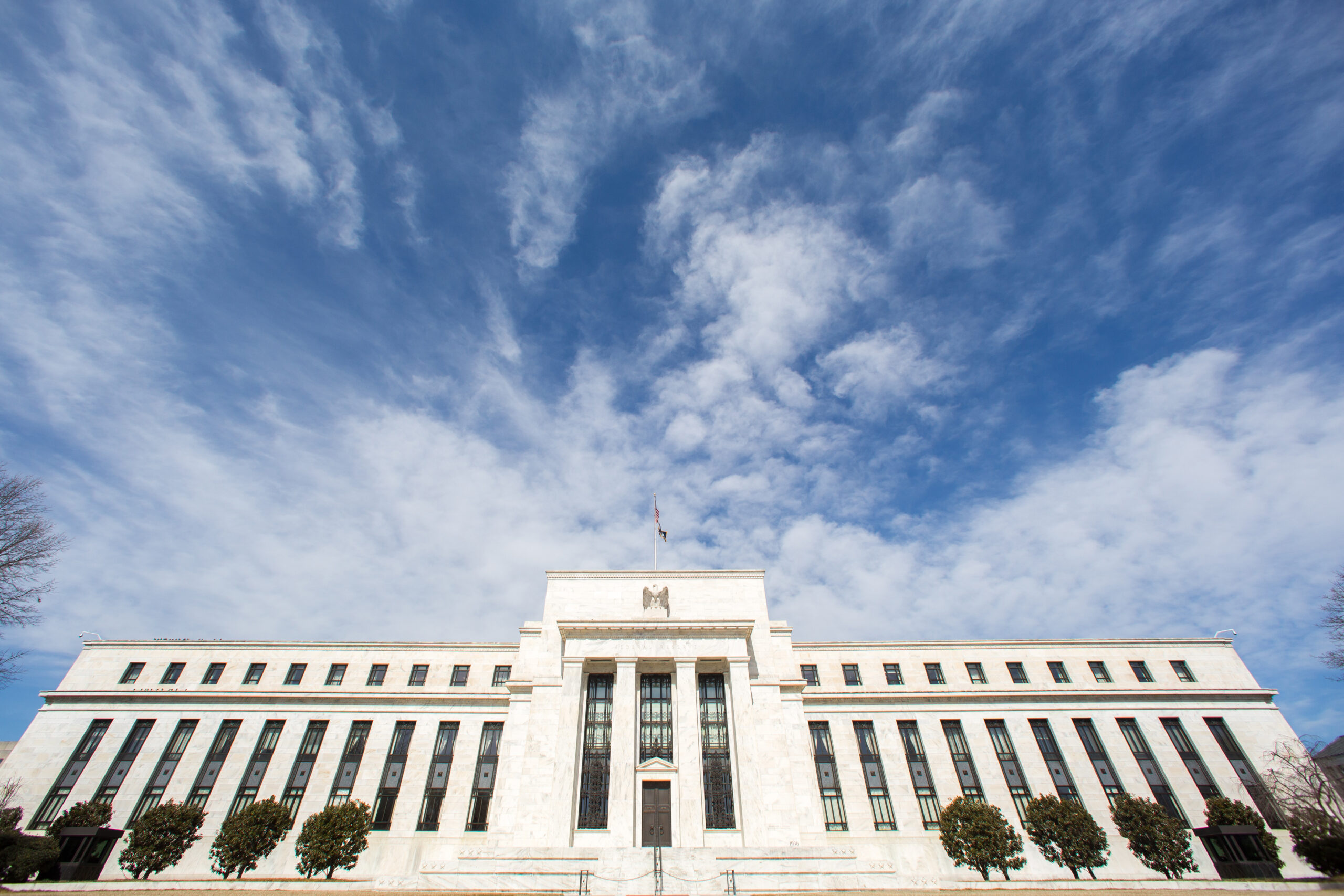 U.S. banks pass stress tests, Deutsche Bank and Santander flagged by regulators