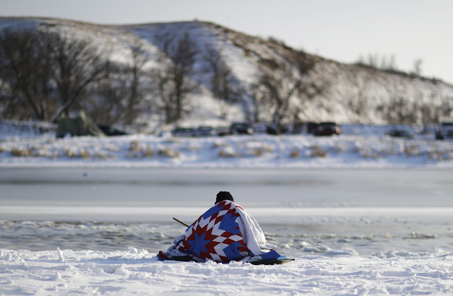 Feds halt work on Dakota Access pipeline
