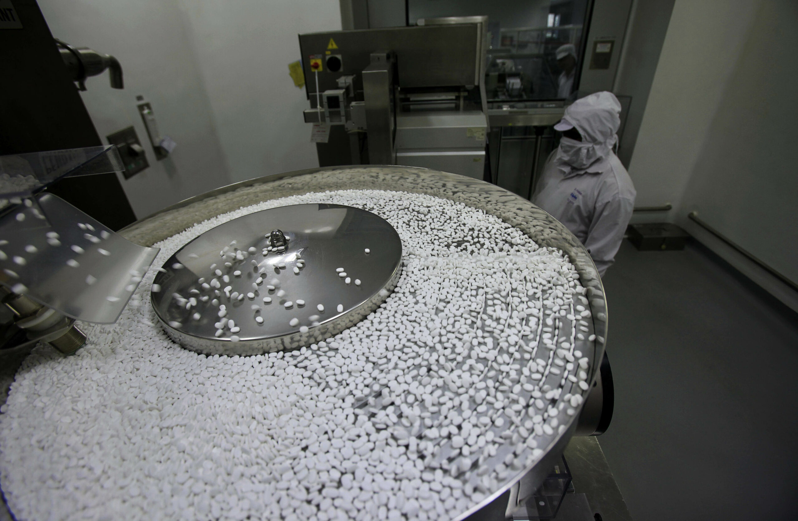 Seniors face high costs for pricey drugs