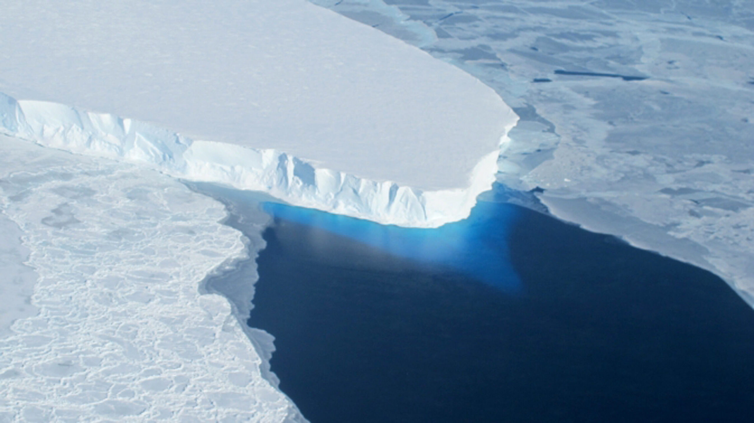 NASA spots worrisome Antarctic ice sheet melt