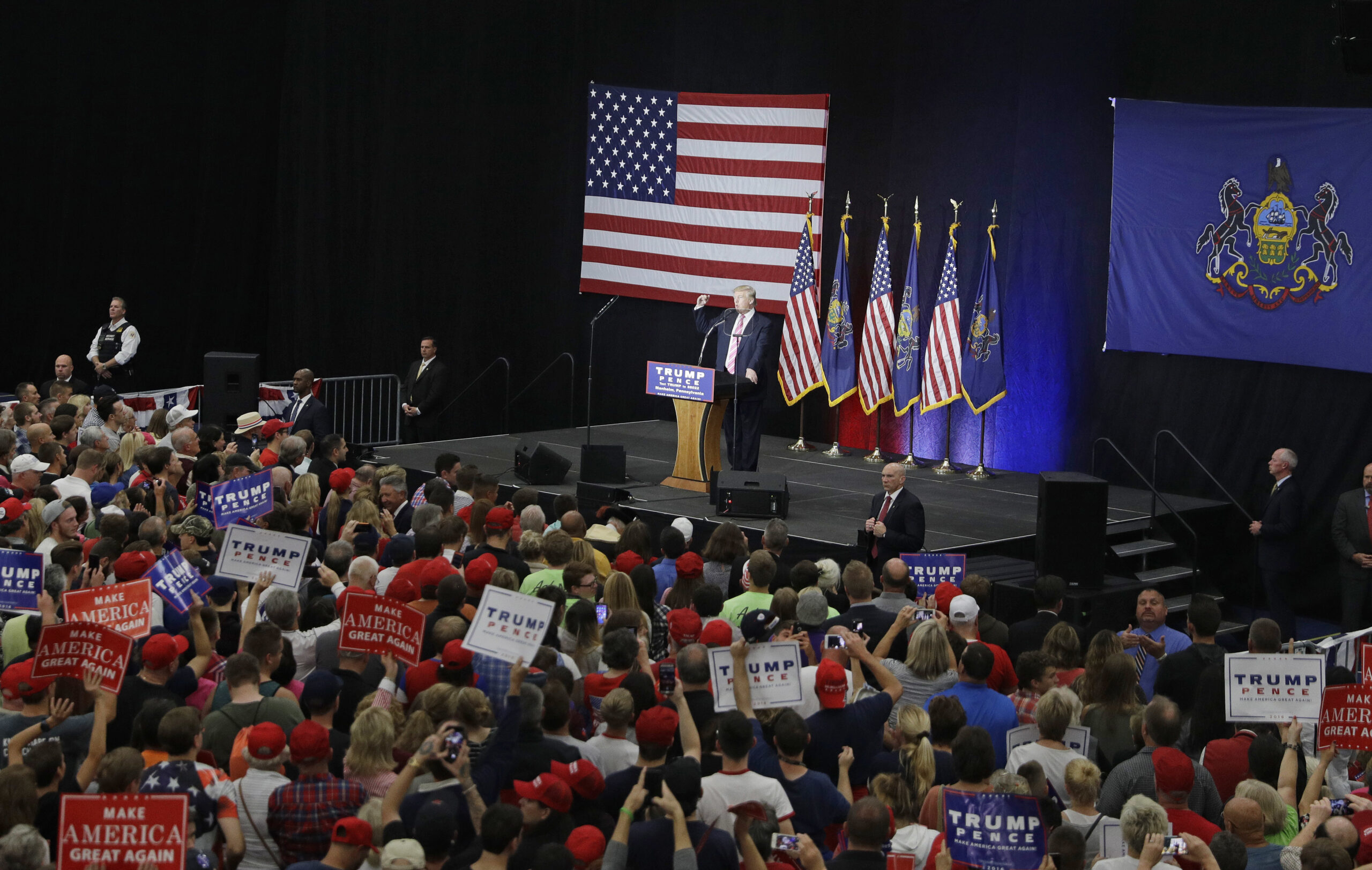 Trump: Clinton thinks Sanders fans ‘ignorant basement-dwellers’