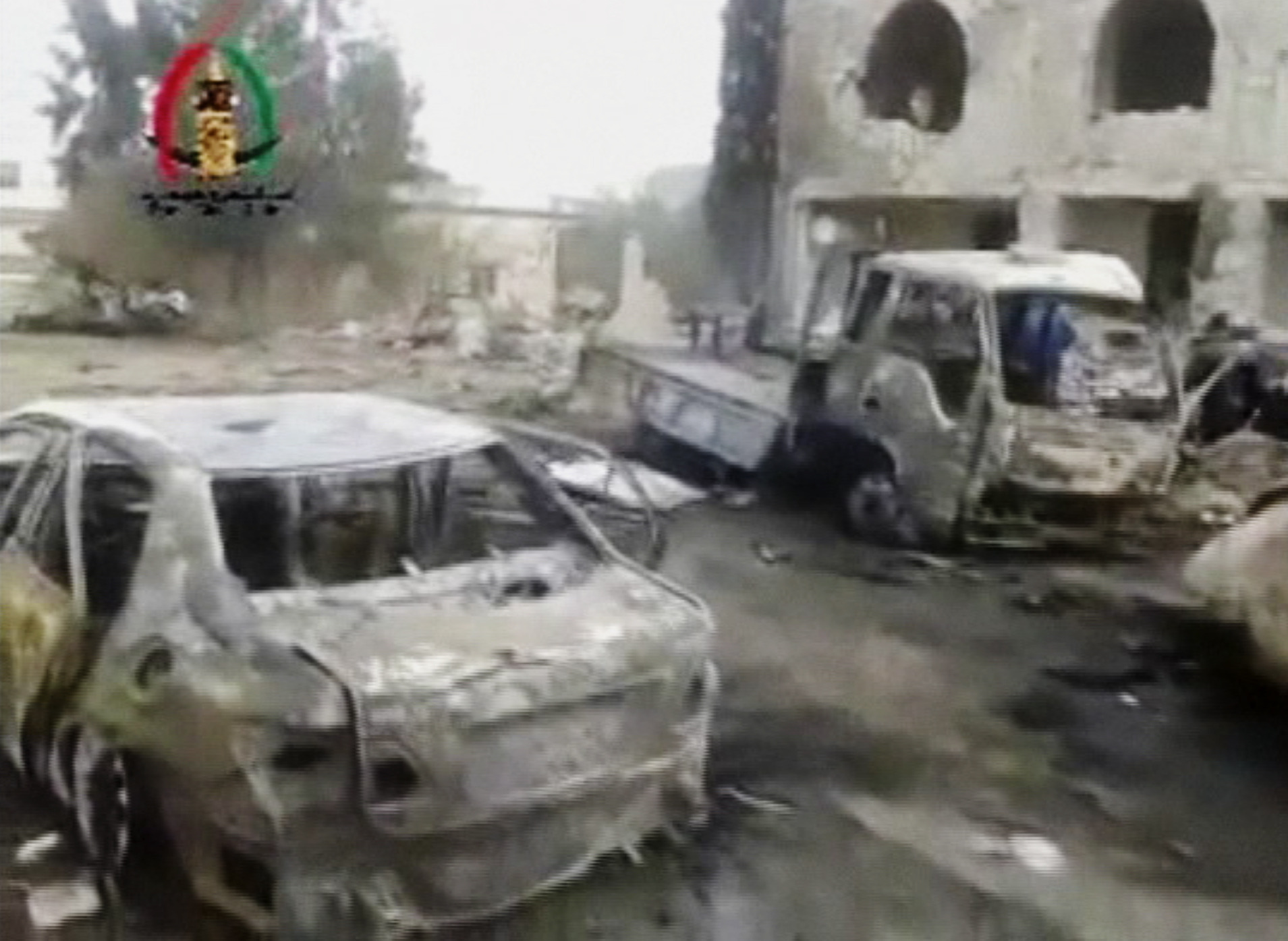 Car bomb outside mosque in Syria kills dozens