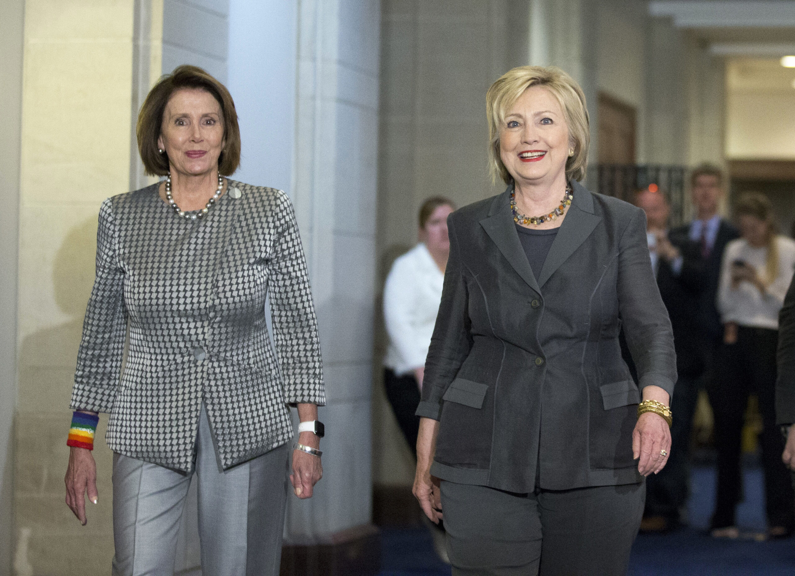 Clinton promises Dems ’50-state strategy’ to win voters