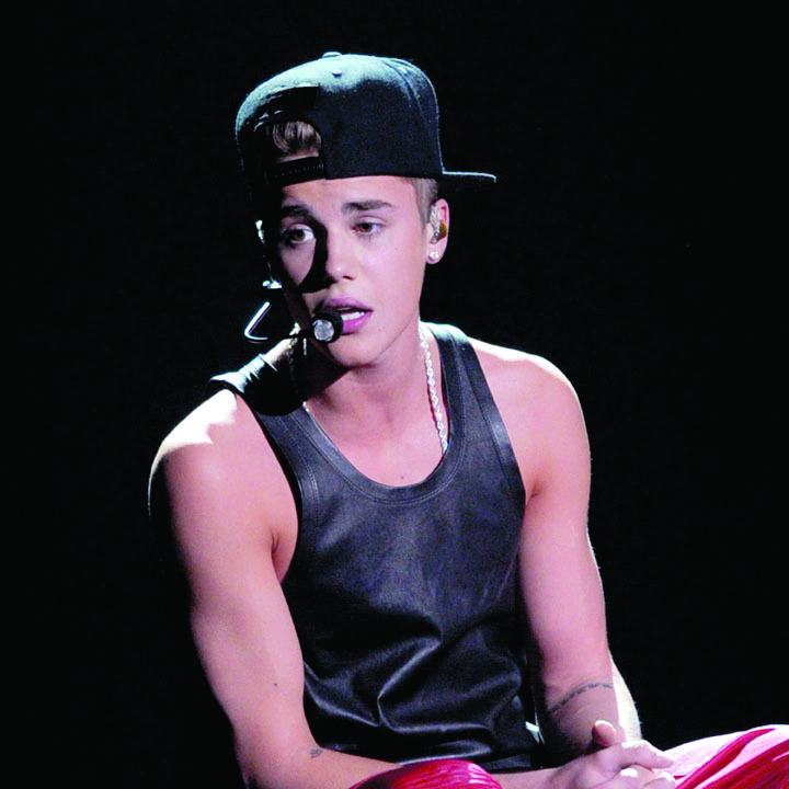 Paparazzo killed after taking shots of Justin Bieber car