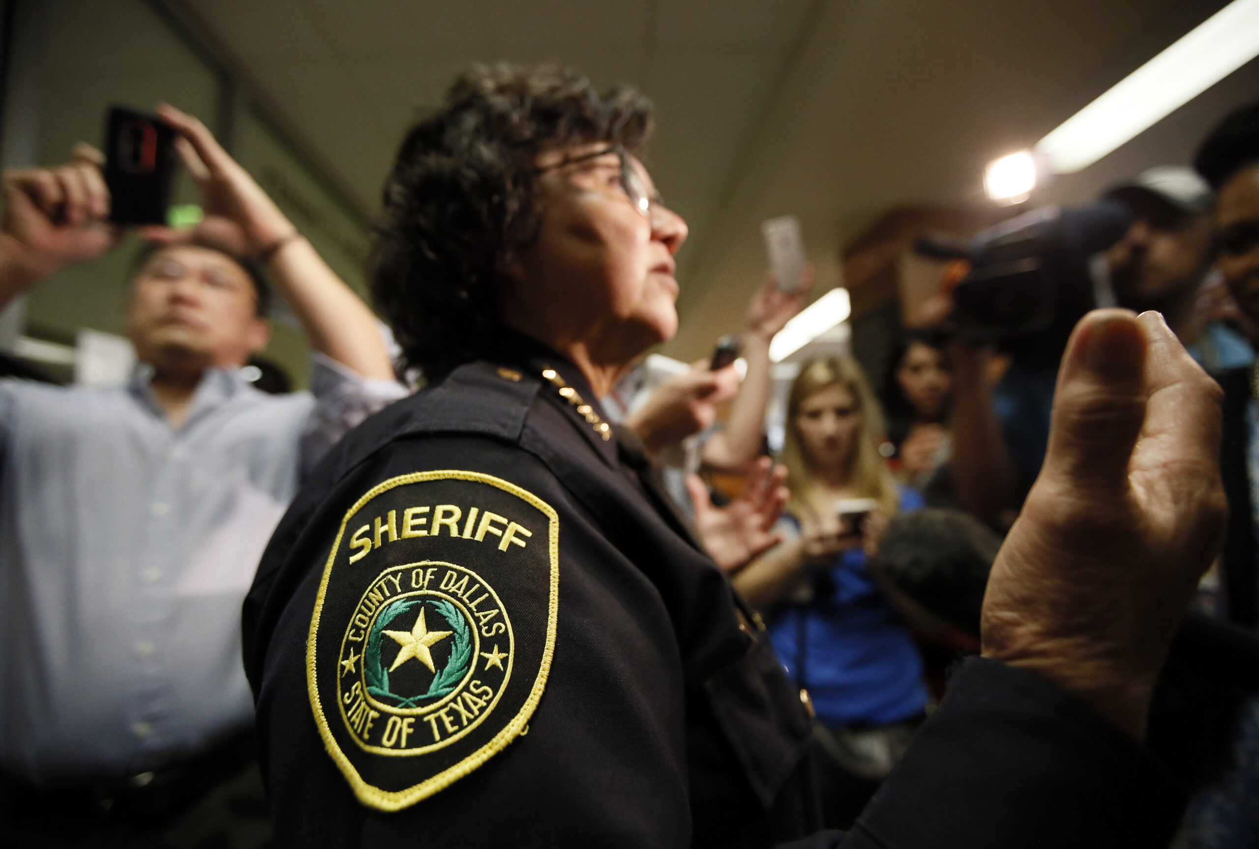 Texas to deny grants to sheriffs that ignore immigration law