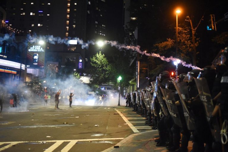Does the Chaos in Charlotte Hurt or Help Trump?