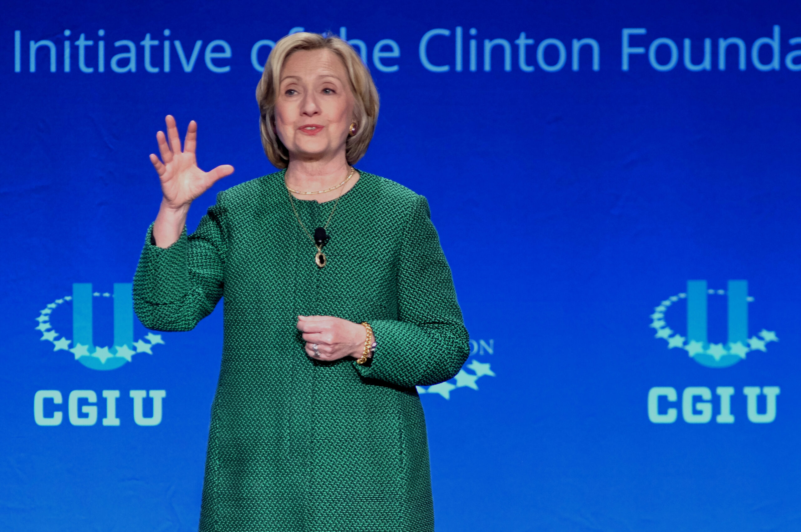 Ex-ambassador calls Hillary Clinton email scandal a ‘double standard’