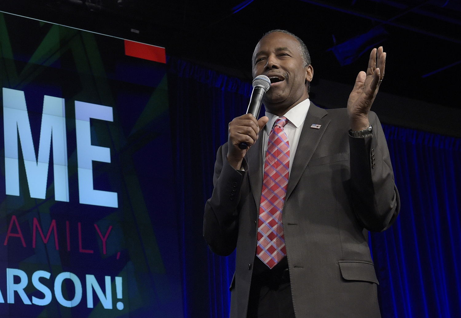 Carson defends comments on slaves being immigrants: ‘You can be an involuntary immigrant’