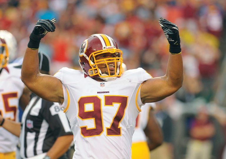Richard Lipski/AP
Lorenzo Alexander made his first Pro Bowl this season for the Redskins, but they couldn't afford to keep him in 2013.