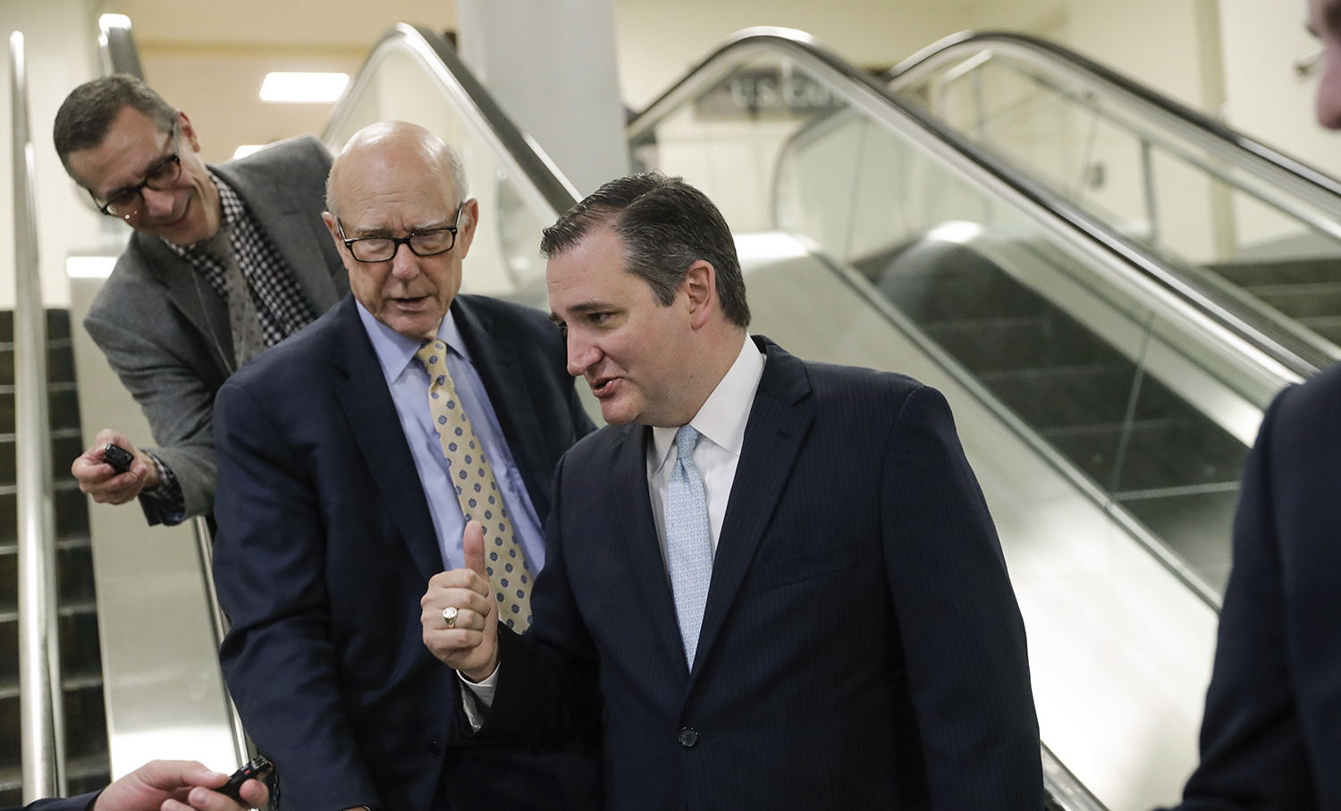 Republicans return to healthcare talks amid divisions