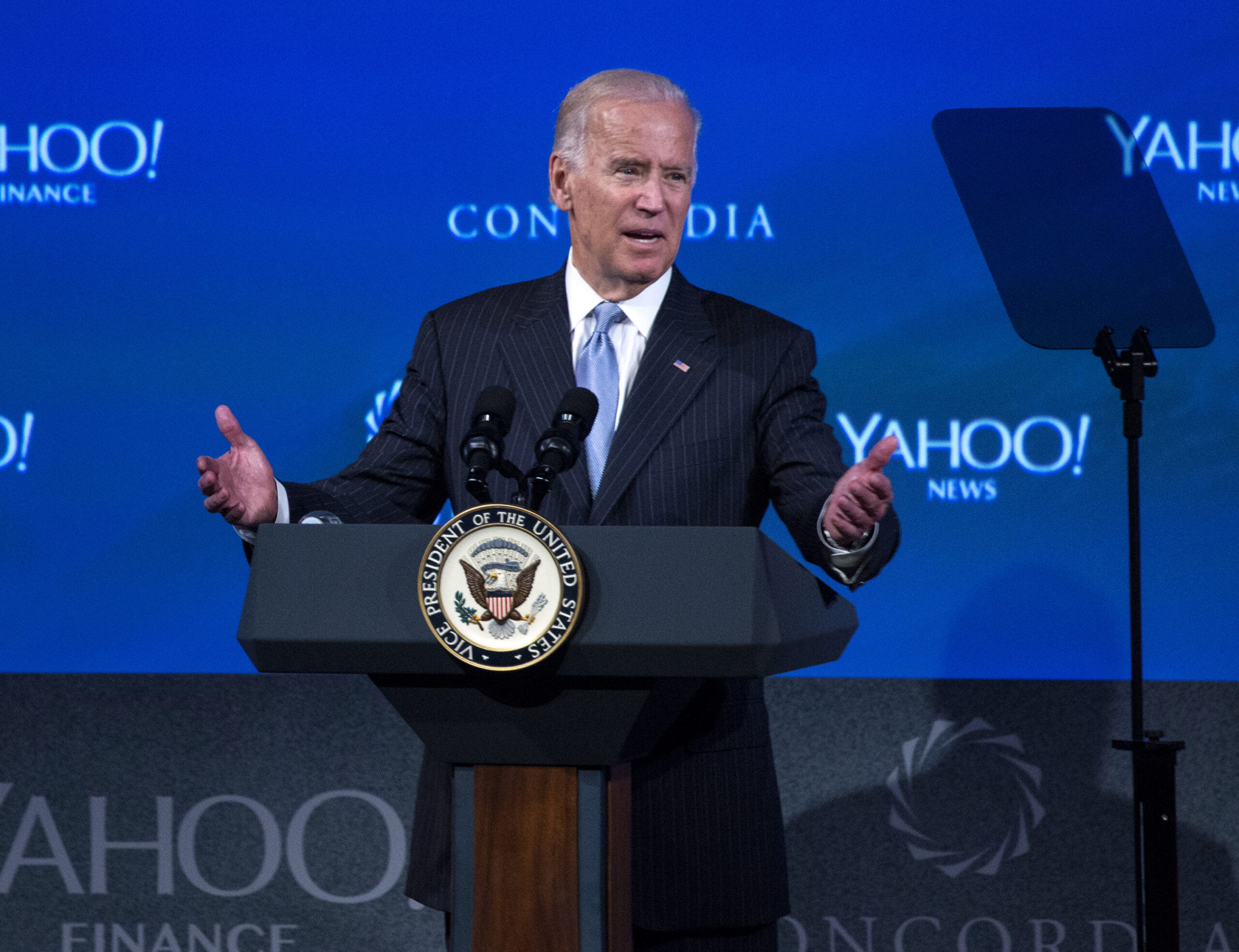 Report: Biden to decide on 2016 bid in next week