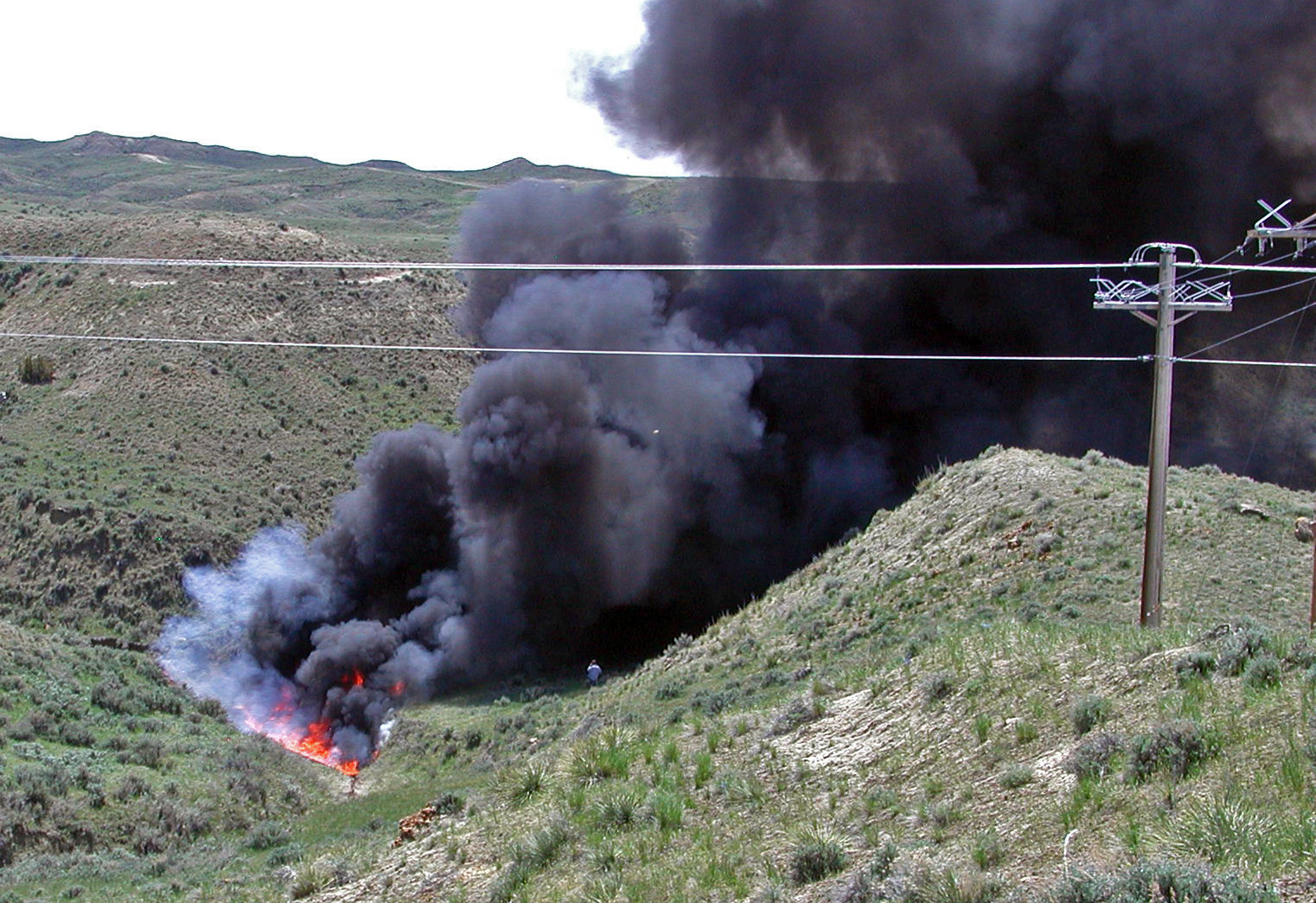 Feds: Backhoe nicked pipe before Wyoming oil spill