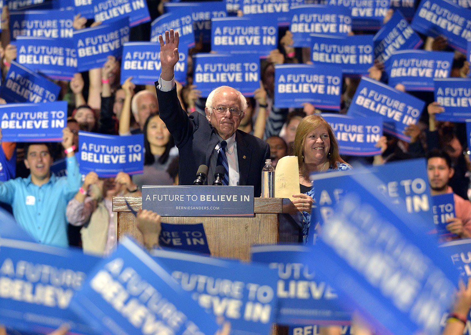 Poll: Sanders more electable than Clinton