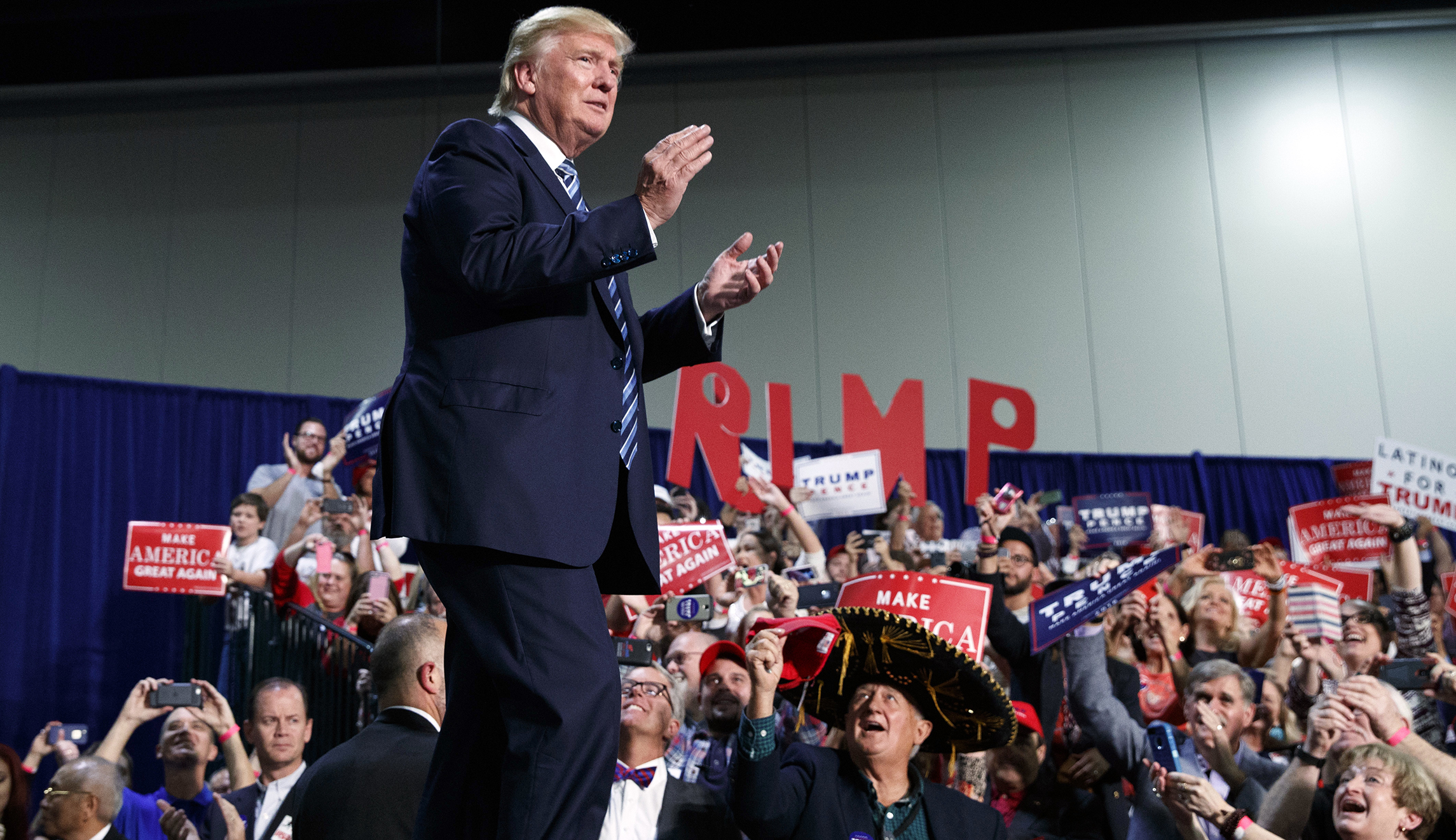 Trump campaign racks up $1.1 million in third quarter legal fees