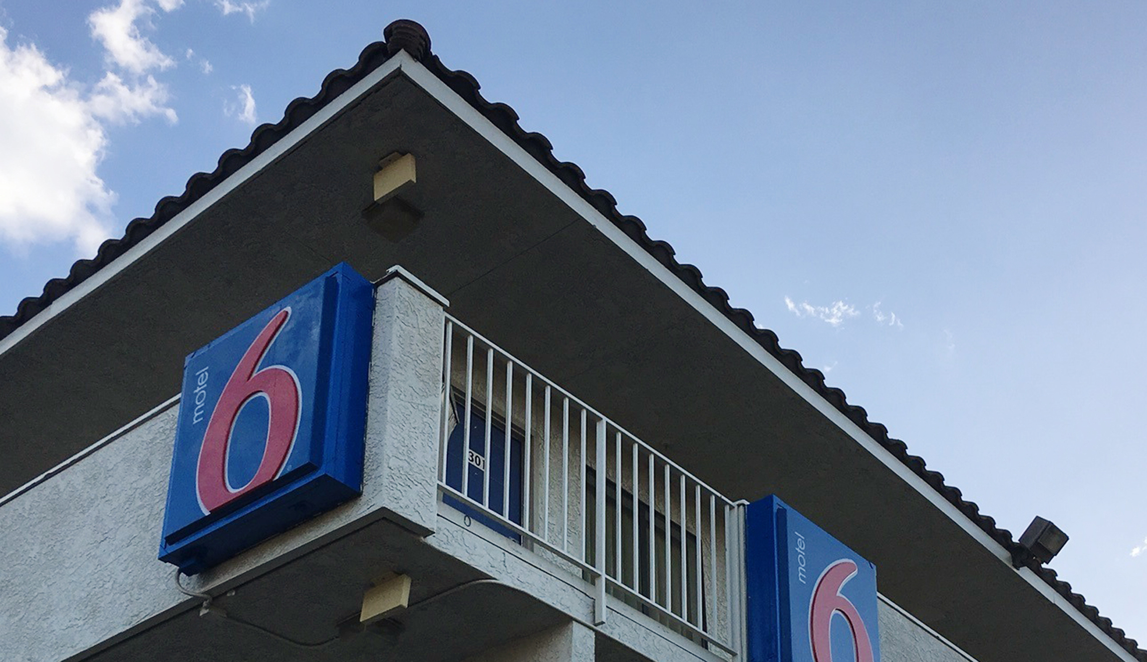 Democrats demand information on ICE’s Motel 6 raids