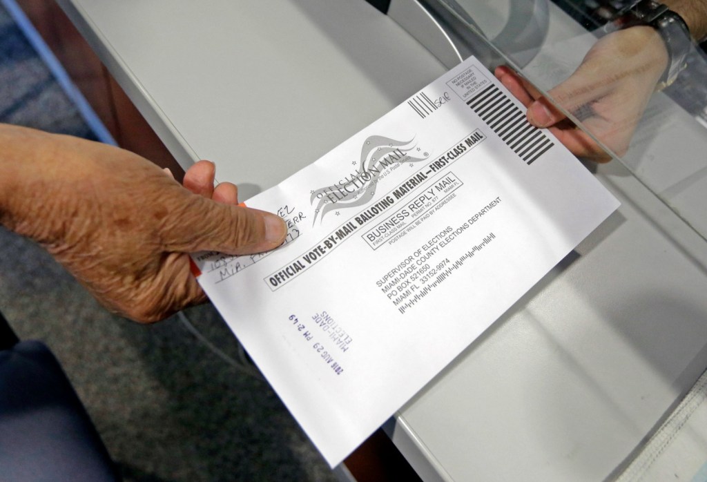 Primary day: Can McCain, Rubio, Wasserman Schultz hang on?