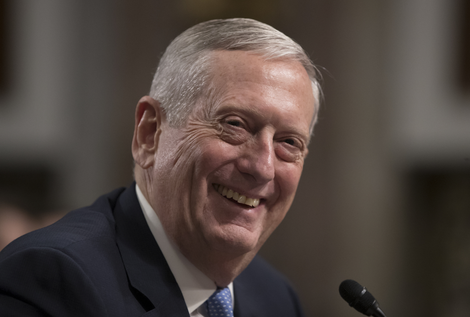 Mattis names top deputies, speaks to Canadian counterpart on his first day