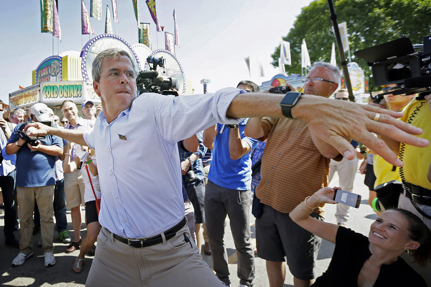 Jeb Bush looks to Derek Jeter to help buy Miami Marlins