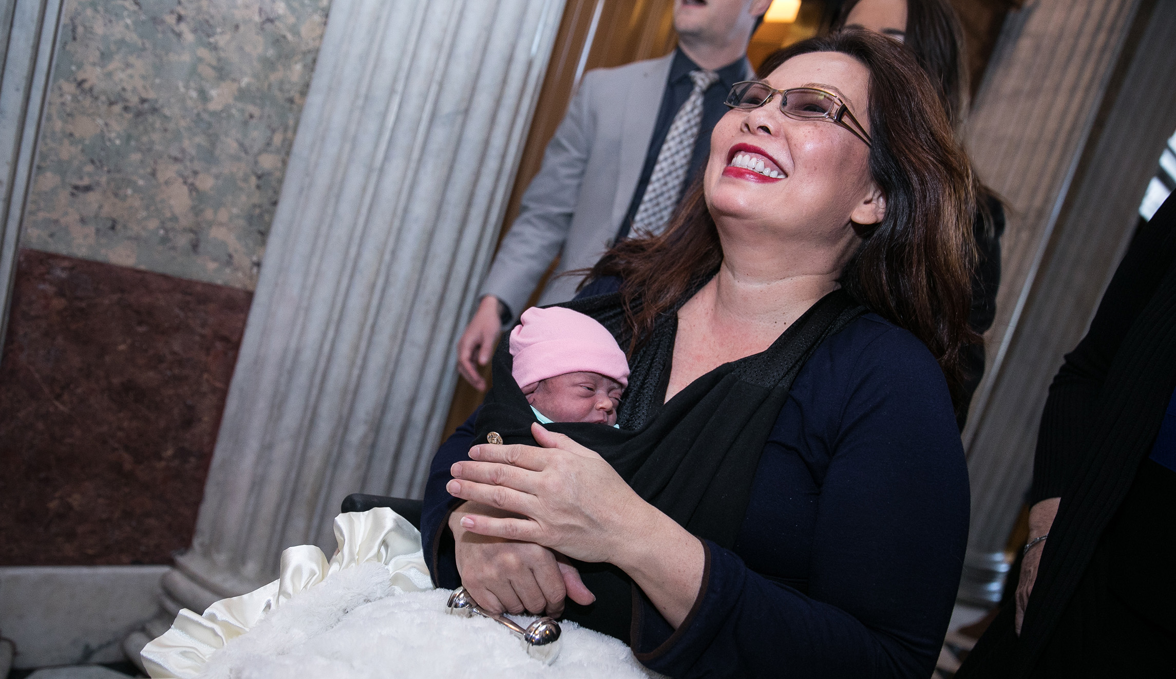 Tammy Duckworth becomes first US senator to vote with newborn baby in tow: WATCH