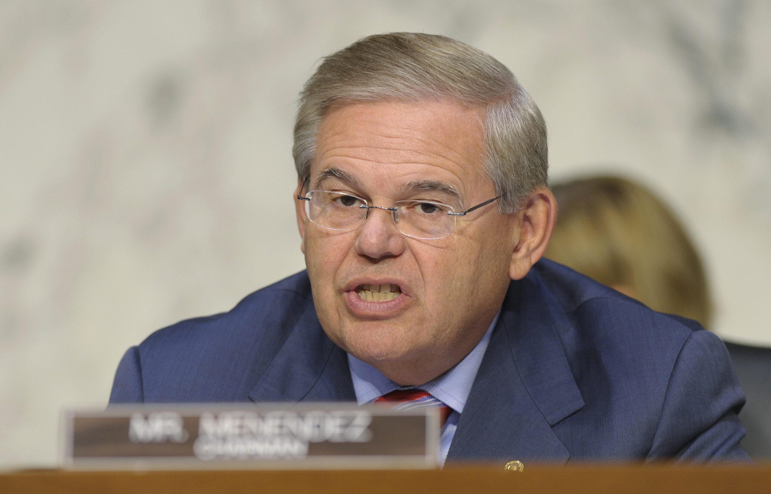 Obama, Senate spar over new Iran sanctions threats