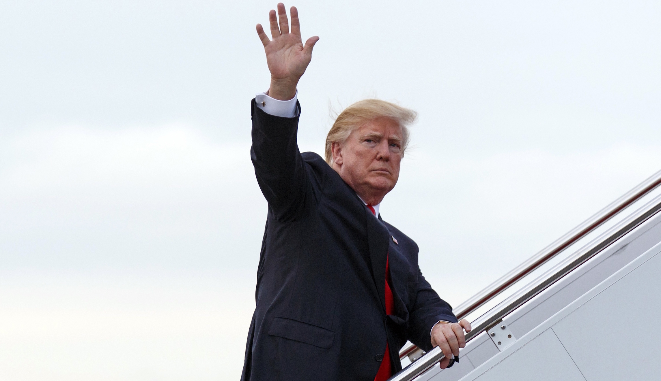 Trump booed as he arrives for college football national championship game in Atlanta