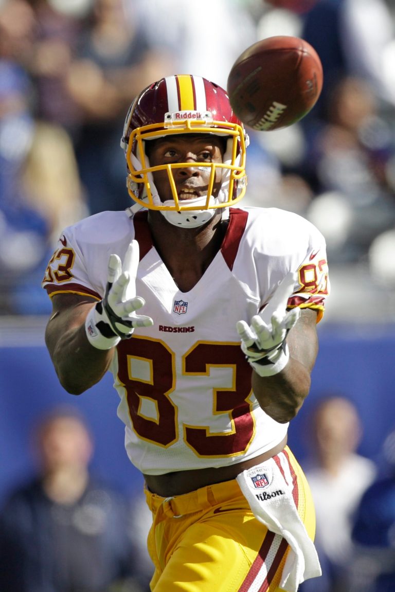 Washington Redskins tight end Fred Davis (83) warms up before an NFL football game against the New York Giants Sunday, Oct. 21, 2012 in East Rutherford, N.J. (AP Photo/Kathy Willens)